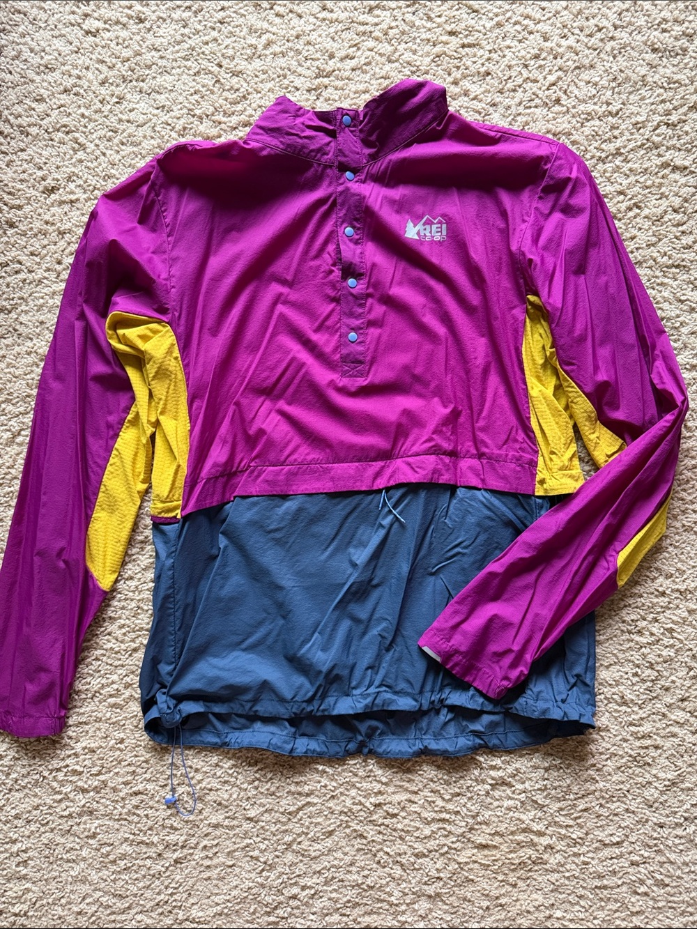 REI Women's Colorblock Pullover Windbreaker in Magenta, Yellow & Navy